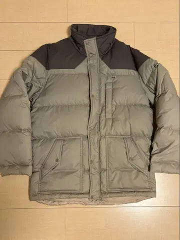 다운 90% LACOSTE 다운 자켓 남성용 XL 사이즈