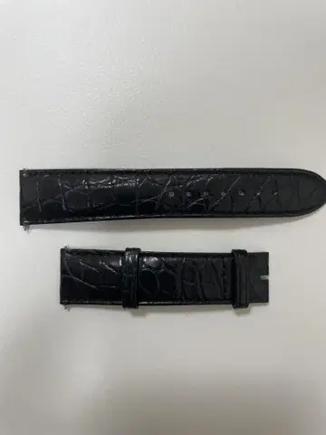블랙 가죽 벨트 크로커다일풍