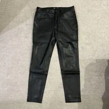 ZARA 인조 가죽 스트레치 가죽 팬츠 size32
