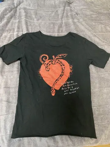 HYDE LIVE 2019 ANTI 투어 T셔츠 블랙 라이브 뱀 사과