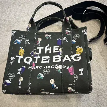 MARCJACOBS x PEANUTS THETOTEBAG