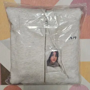 BTOB 민혁 2024 HUTAZONE[24/7] HOODZIP-UP