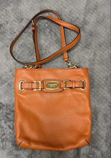 [ 레어 ] MICHAEL KORS 가죽 숄더백 카멜