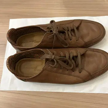 ROCKPORT 브라운 스니커즈 26