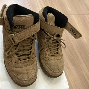 VANS 하이컷 스니커즈 브라운