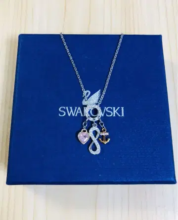 SWAROVSKI 스와로브스키 무한 핑크 하트 목걸이 액세서리