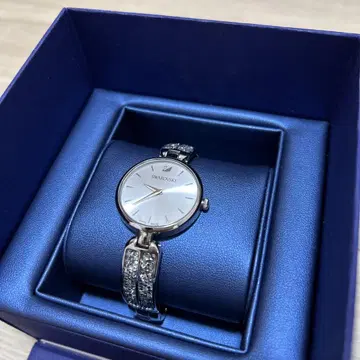 Swarovski 실버 손목시계 스톤 장식