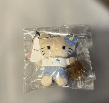 LOWRYSFARM 헬로키티 토이 키링 me%