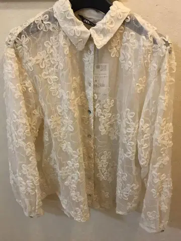 ZARA 블라우스