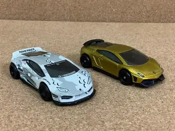 핫휠 프리미엄 Lamborghini 우라칸 & 가야르도