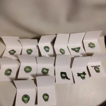 해조 키티 핀 배지 14개