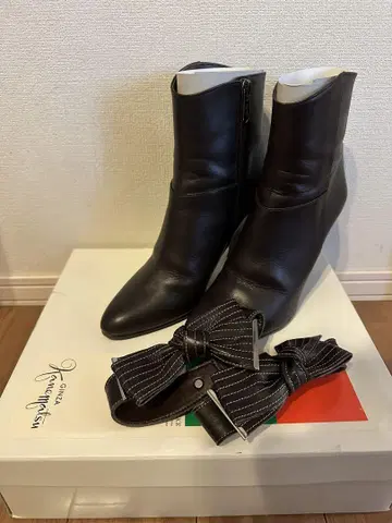 긴자 카네마츠 블랙 힐 숏부츠 22cm 리본 포함
