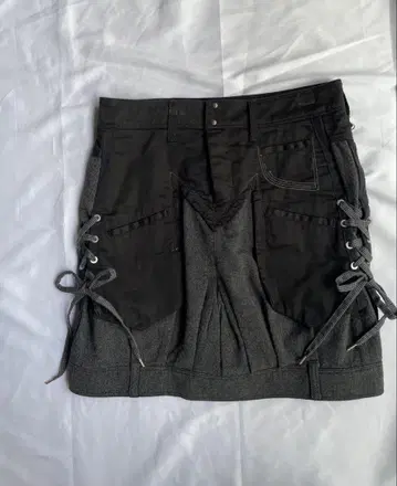 LE JEAN DE 미니 스커트 블랙 그레이 레이스업