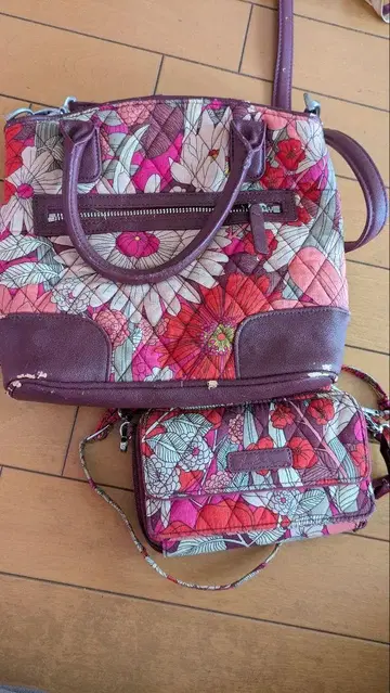 Vera Bradley 퀼팅 백과 지갑 세트