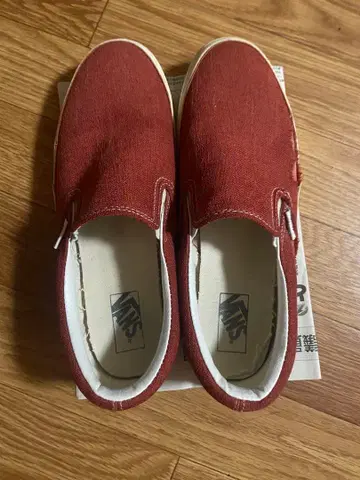 Vans 빨간색 슬립온 캔버스