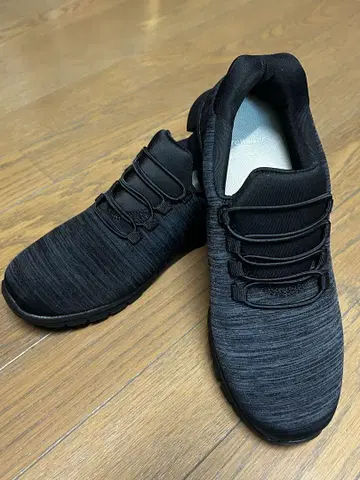 블랙 슬립온 스니커즈