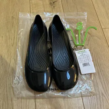 crocs 브루클린 플랫