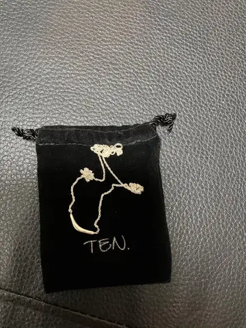 TEN. 실버 플라워 목걸이