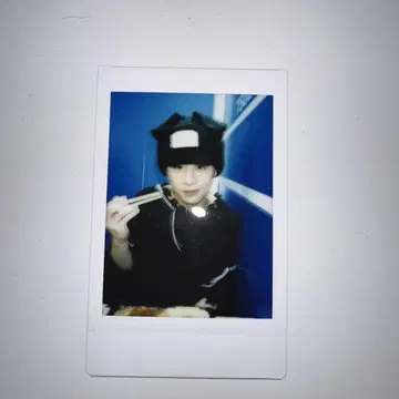 THE SUPER FRUIT 폴라로이드