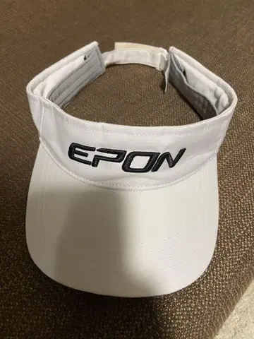 EPON 에폰 골프 화이트 컬러 바이저 Pochmaking 로고