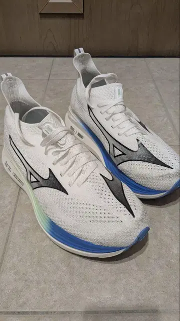 Mizuno Neo Zen 러닝화 화이트/블루
