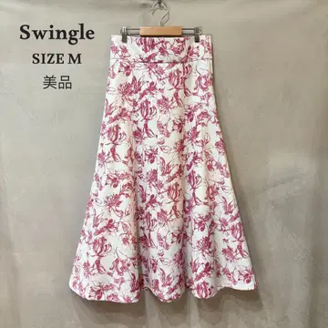 새상품급 swingle 스윙글 플라워 프린트 레이스업 스커트