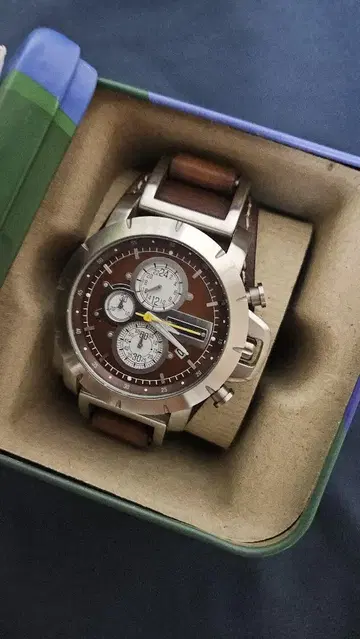 FOSSIL 크로노그래프 손목시계 브라운 배터리 없음