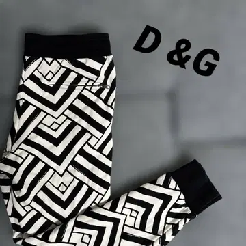 [레어] 돌체앤가바나 조거 팬츠 올 패턴 블랙 화이트 46 기하학 패턴