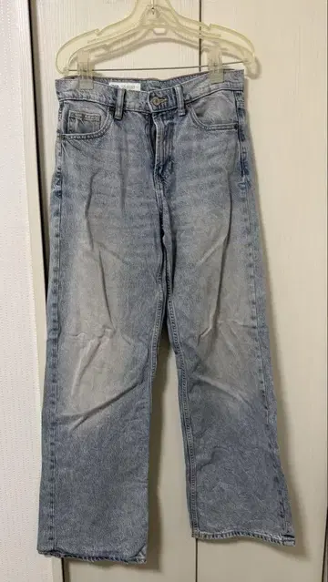 ZARA 라이트 블루 와이드 데님 하의