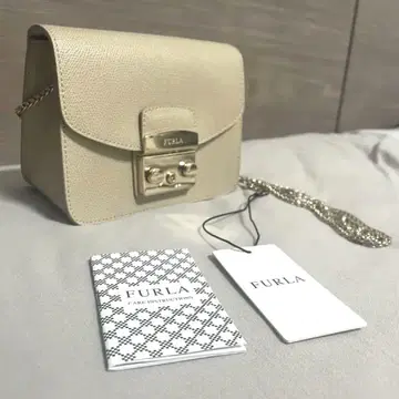 FURLA 훌라 숄더백 메트로폴리스 아이보리