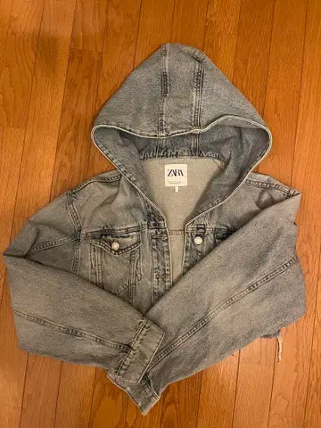 ZARA 후드 부착 데님 자켓