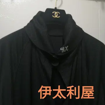 이타리야 블랙 코트