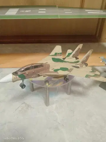 F14 톰캣 / 사막색 완성품 약 27cm