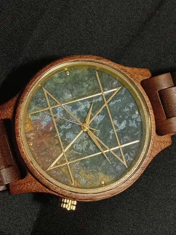 NOZ 팬시 블러드스톤 42mm 손목시계