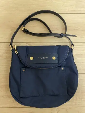 MARC JACOBS 네이비 숄더백