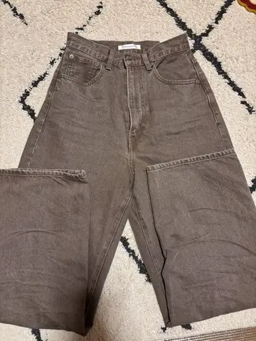 MOUSSY HW COLOR LOOSE STRAIGHT