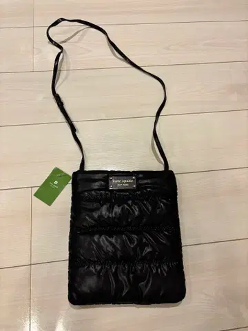 새상품 kate spade 숄더백 블랙 케이트 스페이드