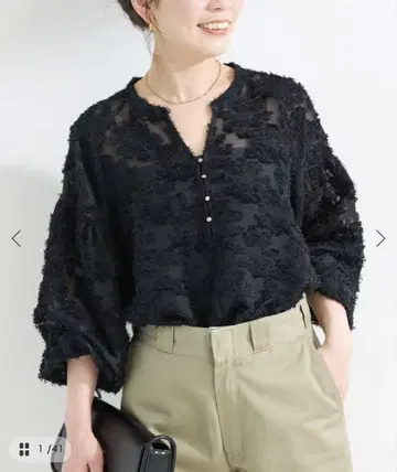 퍼프 슬리브 자카드 블라우스 B.C STOCK