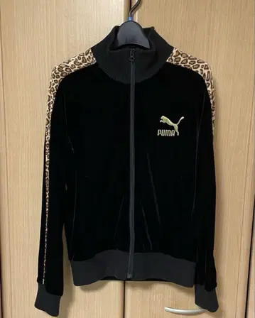 PUMA 저지 레오파드 무늬 벨로아 원단