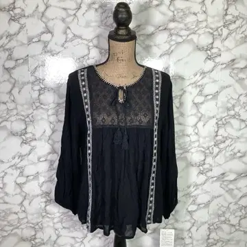 빈티지 (L) 레이스 자수 블라우스 7부 소매 블랙