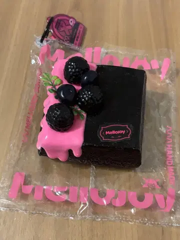 Mellojoy 케이크형 블랙 핑크