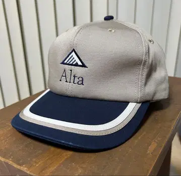 Alta 캡 베이지 새상품급 빈티지 기업 트래커 USA