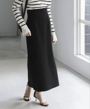 노블 저지 라이크 컬러 타이트 스커트 블랙 36