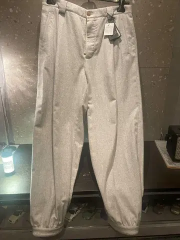 새상품 GIORGIO ARMANI 울 팬츠