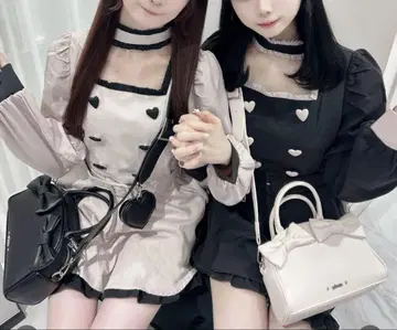 pium 초커 프릴 하트 버튼 긴팔 셋업