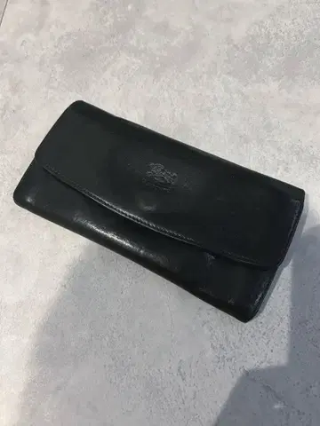 일비종떼 가죽 장지갑 블랙