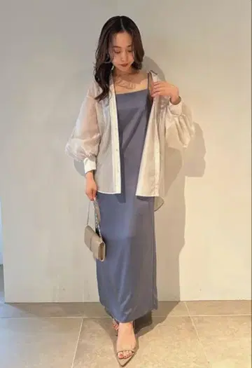 SNIDEL 시어 오버 셔츠 SWFB232085
