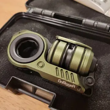 GoBiggeR Sinian Aluminum 그린 피젯 토이