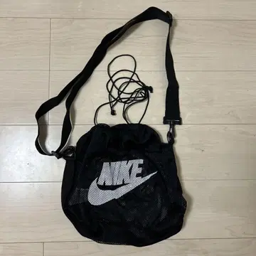 NIKE 백