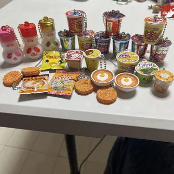 캡슐 토이 라면 종합 세트